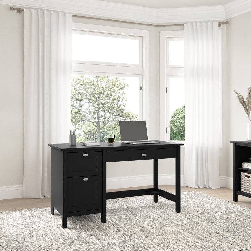 Bureau Ovia, Noir classique