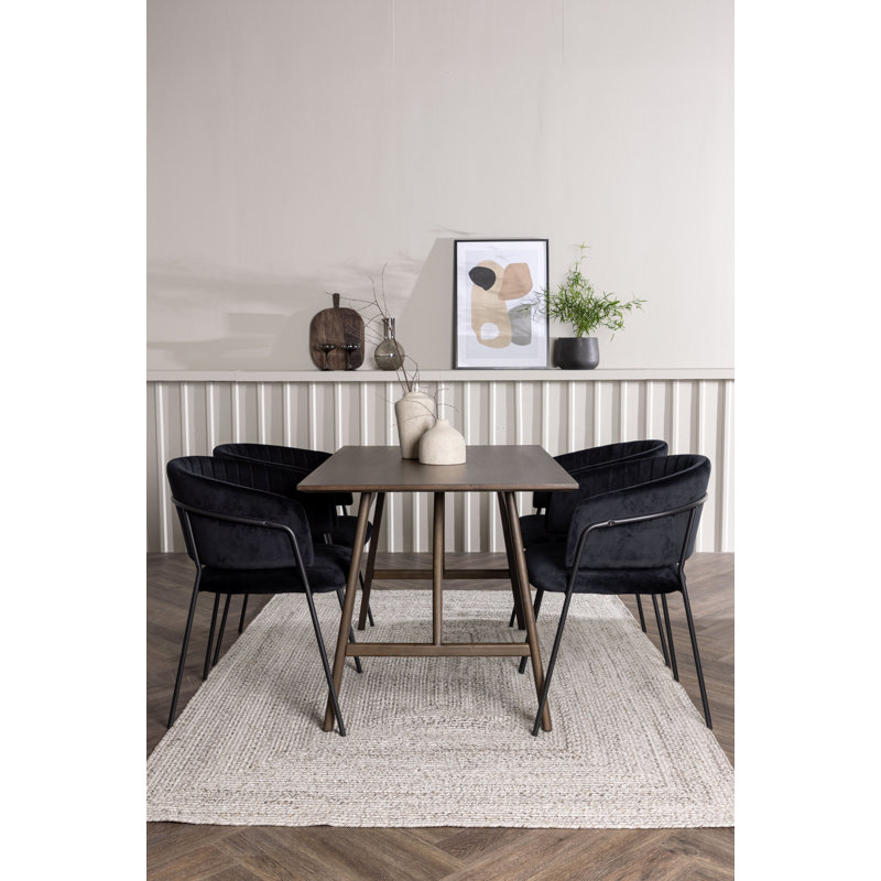 Betzi 4 - Person Dining Set