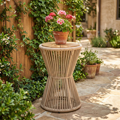 Table d'appoint d'extérieur Nara en bois d'acacia et corde tissée