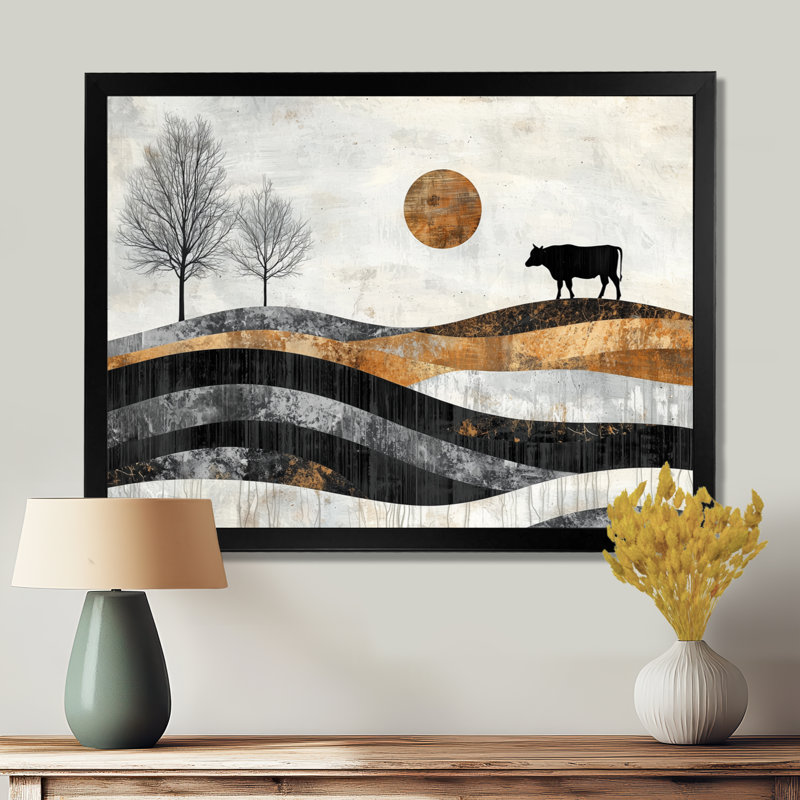 «Draegan Cow Into A Bold Farm Landscape I», art mural de ferme pour le salon, Noir, noir, noir, noir, H 12 po x l 20 po