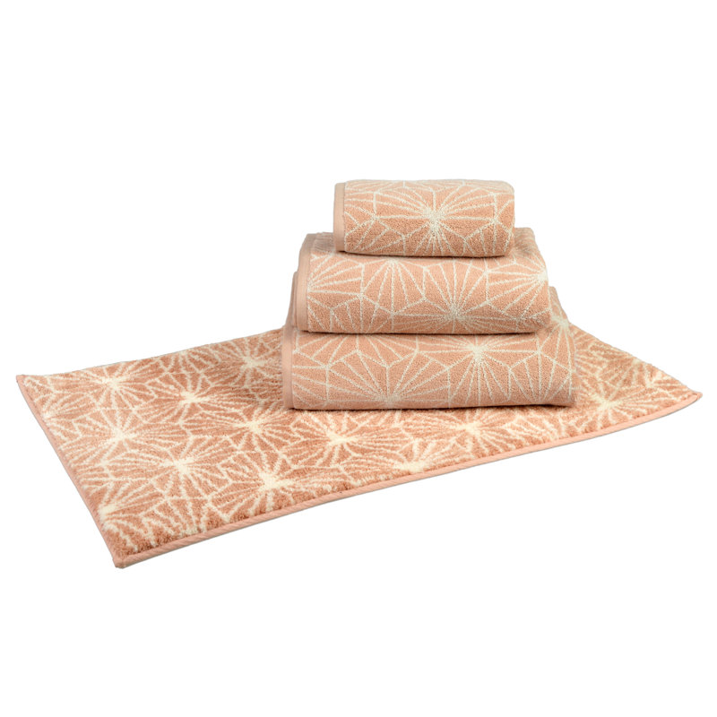 Emery Geometric Non Slip Bath Mat, Blush