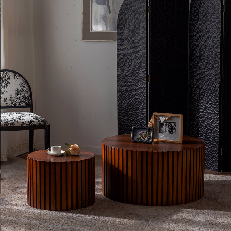 Table basse ronde en bois pour salon et petit espace