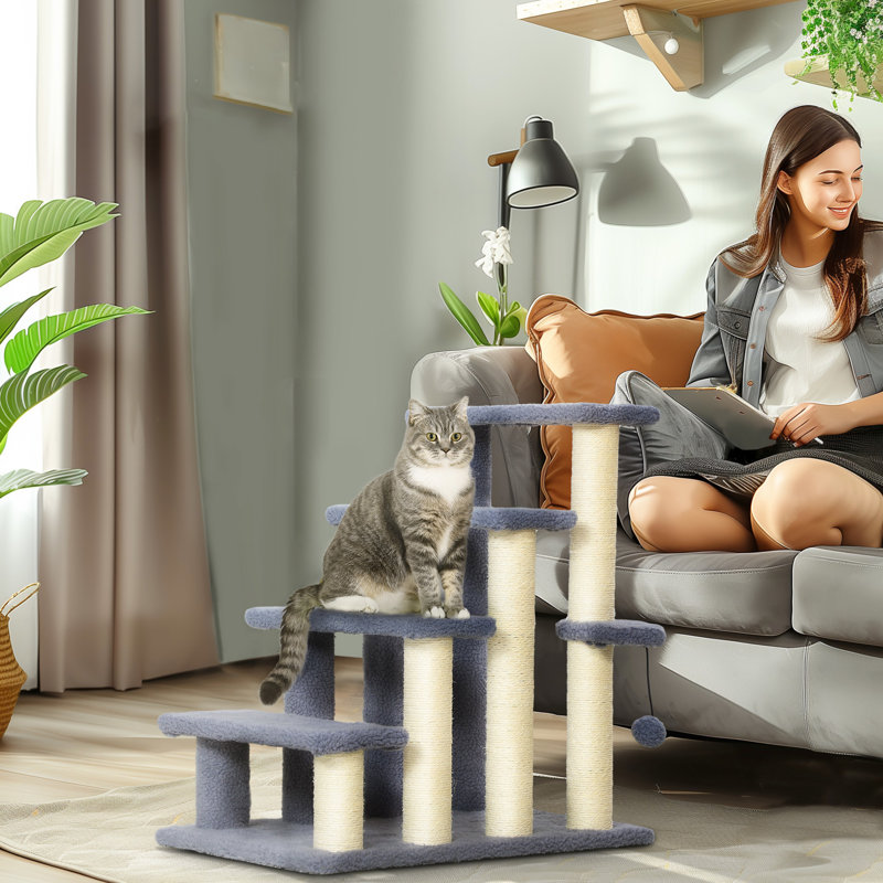 4 marches pour chat, tapis gris avec poteaux à griffer, jeu suspendu et marche latérale pour les familles d'animaux, les amateurs, jusqu'à 10 livres,