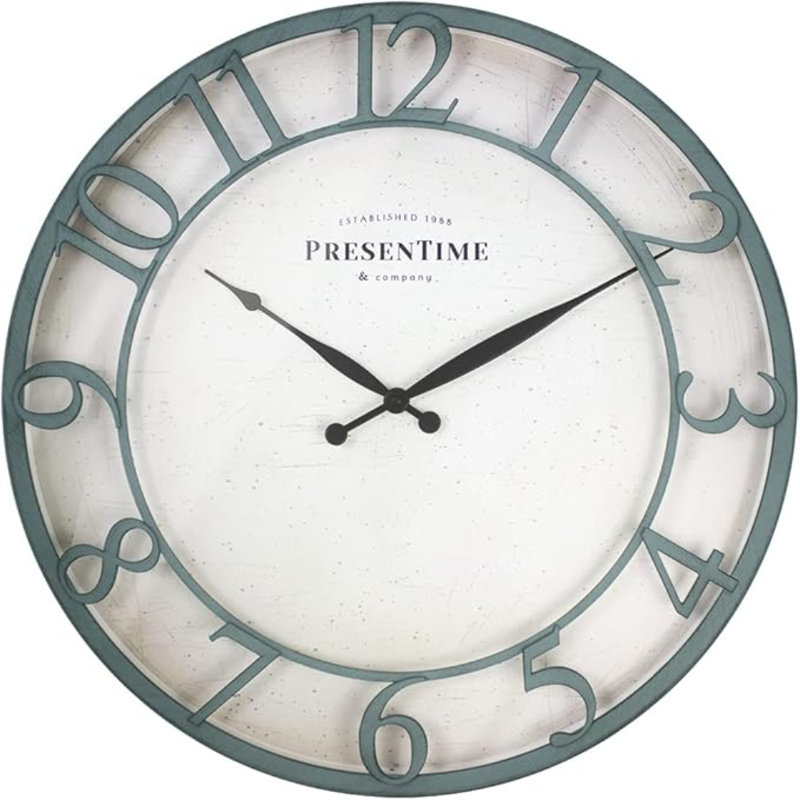 Horloge murale de 21 po de la série Farmhouse, de style rétro, rétro avec chiffres arabes en relief 3D de Présentime & Co. Décoration murale pour le salon et le vestibule.