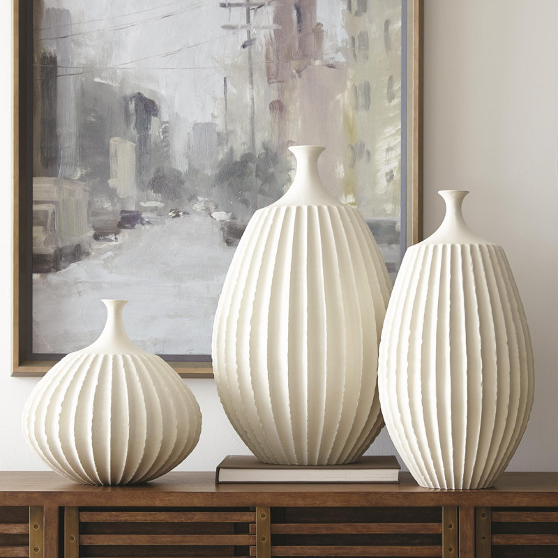 Sawtooth Vase-Rustic White-Med, 23.75'' H x 14.5'' W x 14.5'' D, Rustic White