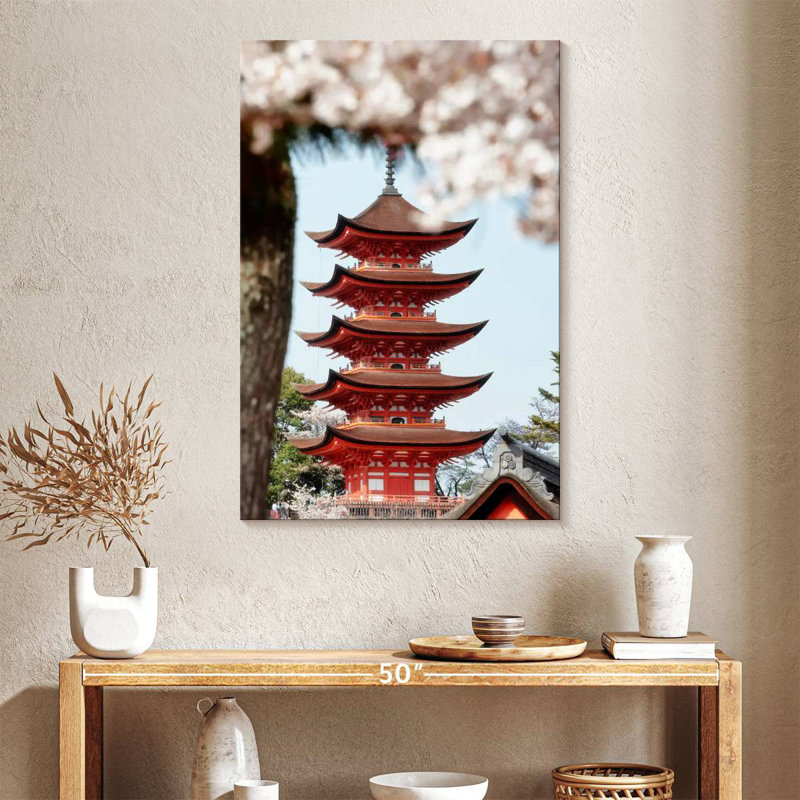 Pagode Aime Miyajima avec sakura, H 39 po x l 26 po