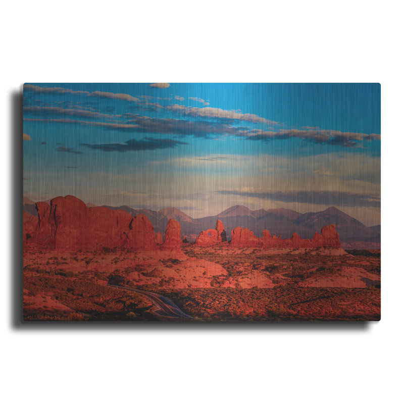 «Glowing Rock Towers At Sunset» par Bill Sherrell, H 12 po x l 16 po