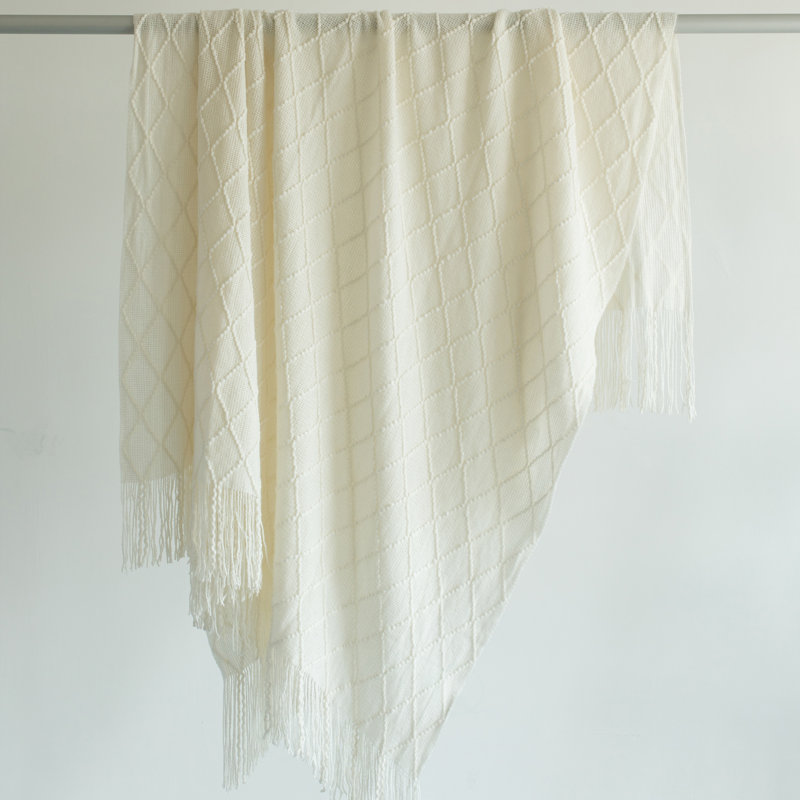 Couverture décorative à losanges, Blanc