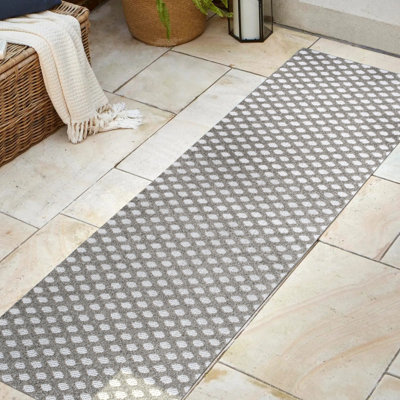 Rabat High-Low Pile Mini-Diamond Trellis Dark Gray/Ivory Indoor/Outdoor Rug