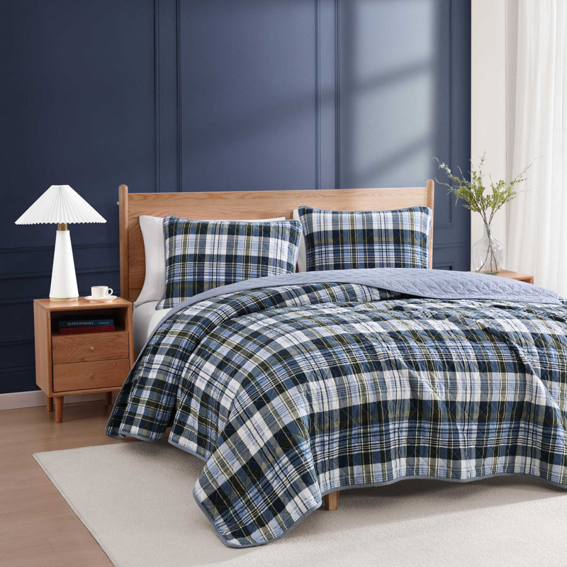 Tommy Hilfiger Bleecker Plaid Blue Cotton Reversible Quilt Set, Blue Plaid, Queen Quilt + 2 Standard Shams