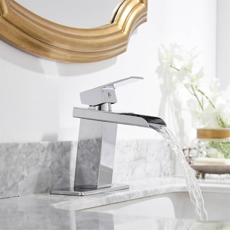 Single-handle Bathroom Faucet with Drain Assembly, Polished Chrome