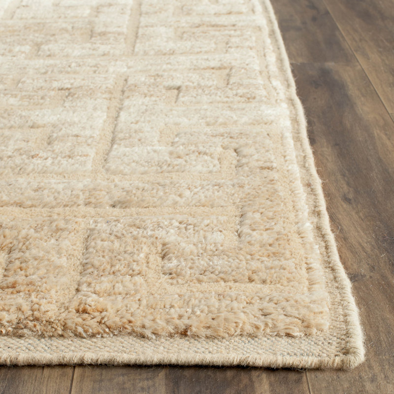 Bruce Hemp/Wool Geometric Rug in Beige/Ivory, Rectangle 5' x 8'