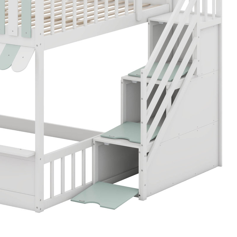 Structure de lit superposé double en bois pour enfants avec conception de maisonnette, toit et porte, marches de rangement et tablettes ouvertes