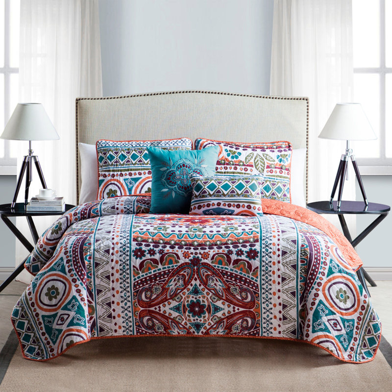 Ensemble de courtepointe à motif de médaillon réversible 5 pièces Natasha , Courtepointe grand taille, 2 taies décoratives et