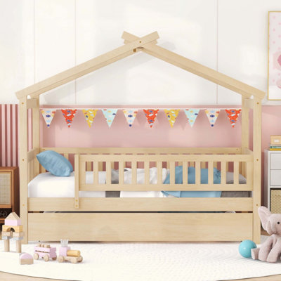 Wooden House Bed with Twin Size Trundle
