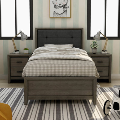 Borchardt Bedroom Set