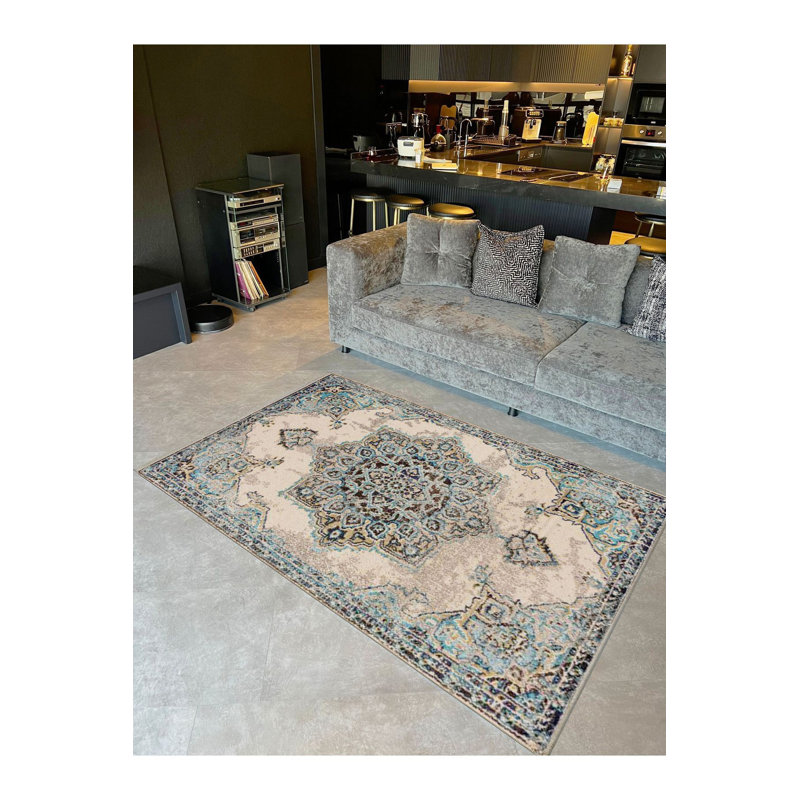 Tapis décoratif beige tissé à la machine beige, Sous-tapis rectangulaire 5 pi 1 po x 7 pi 7 po inc