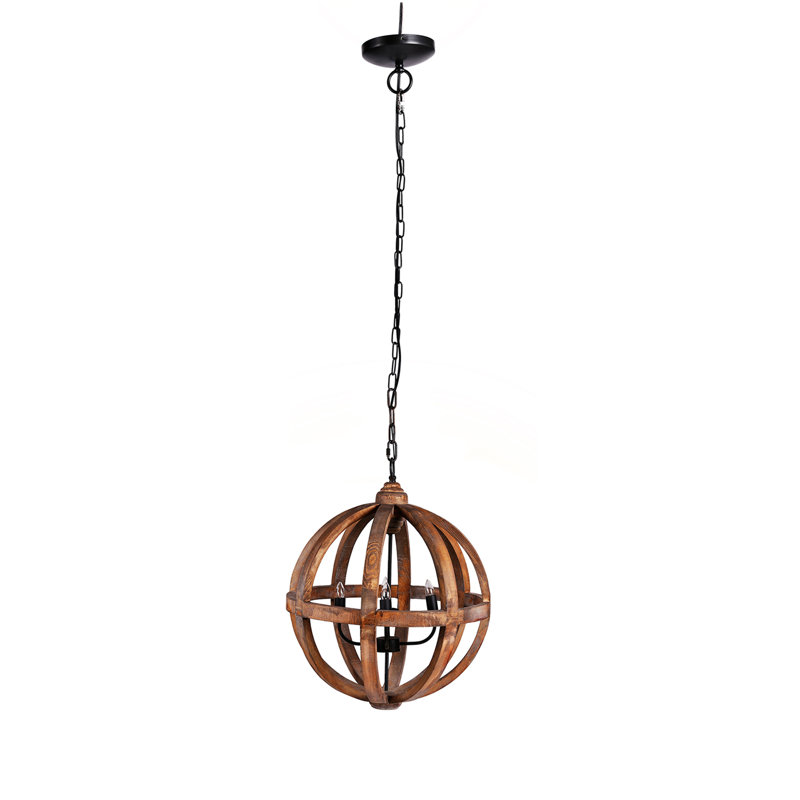 Lustre en bois à quatre lumières