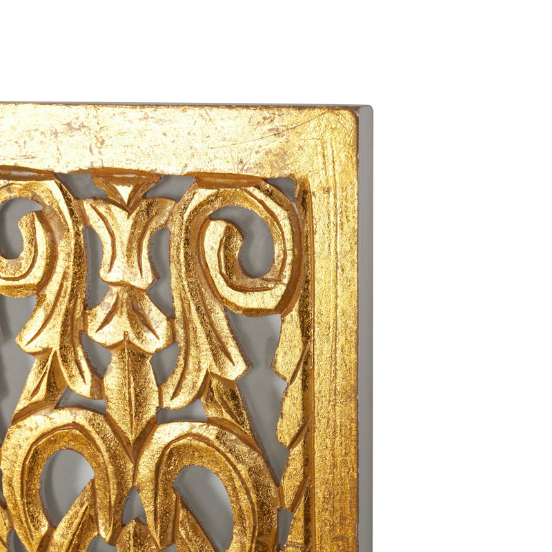 Décoration murale en bois fait à la main avec volutes arabesque et fond crème