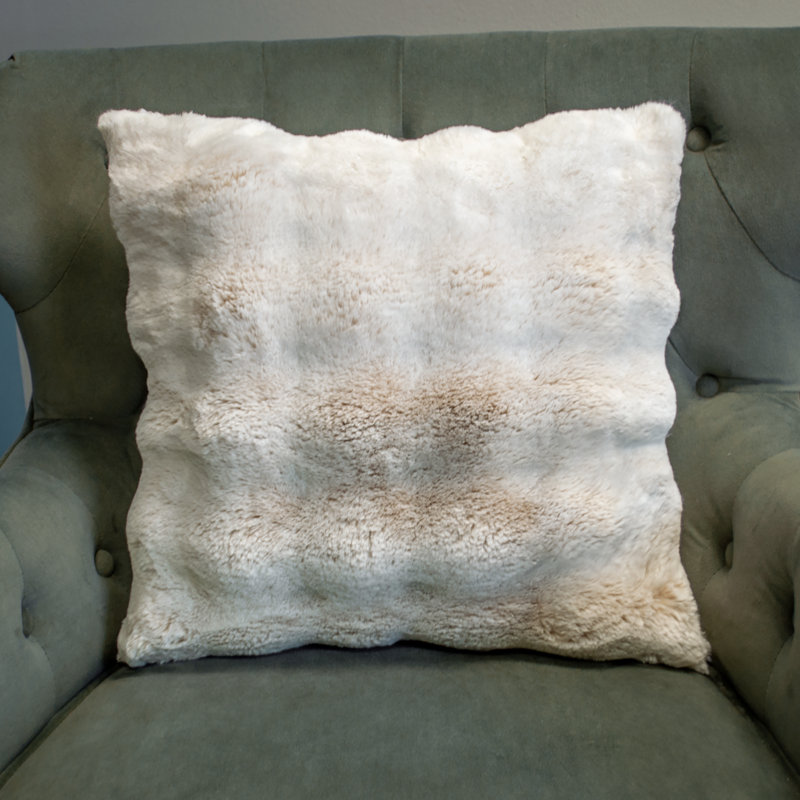 Coussin décoratif double face Thomas Collection® Plush High Low Neutral Puff, tailles assorties, 22 po x 22 po