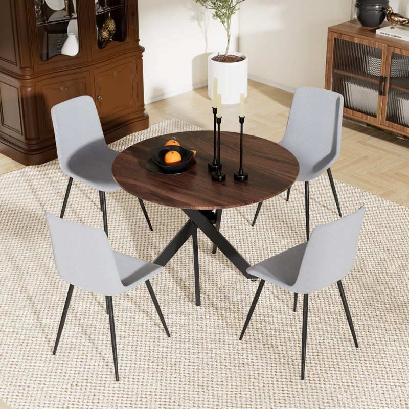 Table de cuisine et 4 chaises, Brun, H 30 po x L 36 po x l 36 po