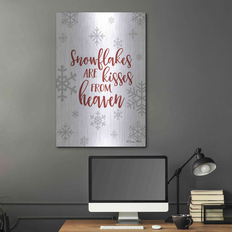 «Kisses from Heaven» par Susan Ball, art mural en métal, H 36 po x l 24 po