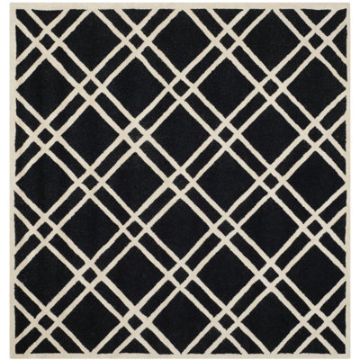 Deedgra Hand Tufted Wool Geometric Rug