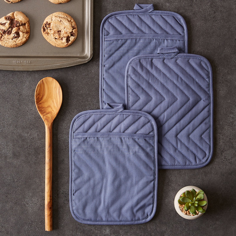 Design Imports Solid Colour Cotton Potholder Set, Blue
