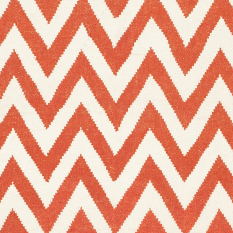 Mars Chevron Wool Hand Woven Area Rug, Rectangle 122 x 183 cm