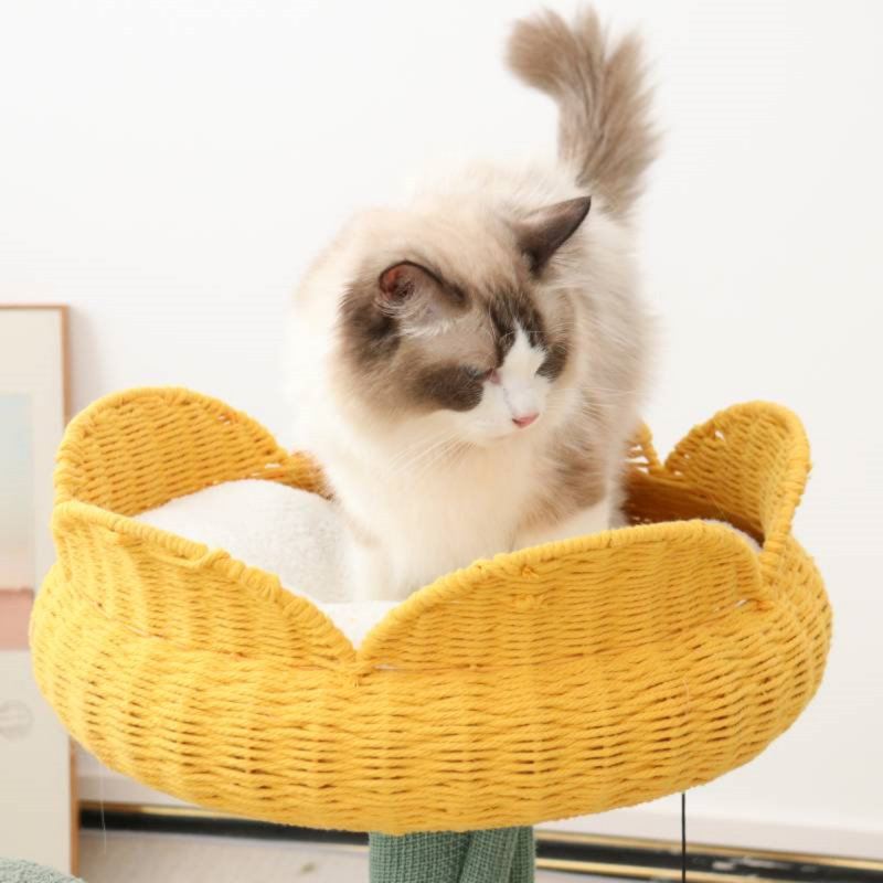 Everhard Tulip Cat Tree with Cat Scratching Posts, Large Cat Tower with Comfy Cat Perch for Indoor Cats, Modern Cat Furniture