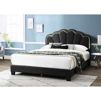 Grand lit gris anthracite avec capitonnage festonné, tête de lit à DEL et gris anthracite, sans sommier, cadre en bois, chambre à coucher moderne