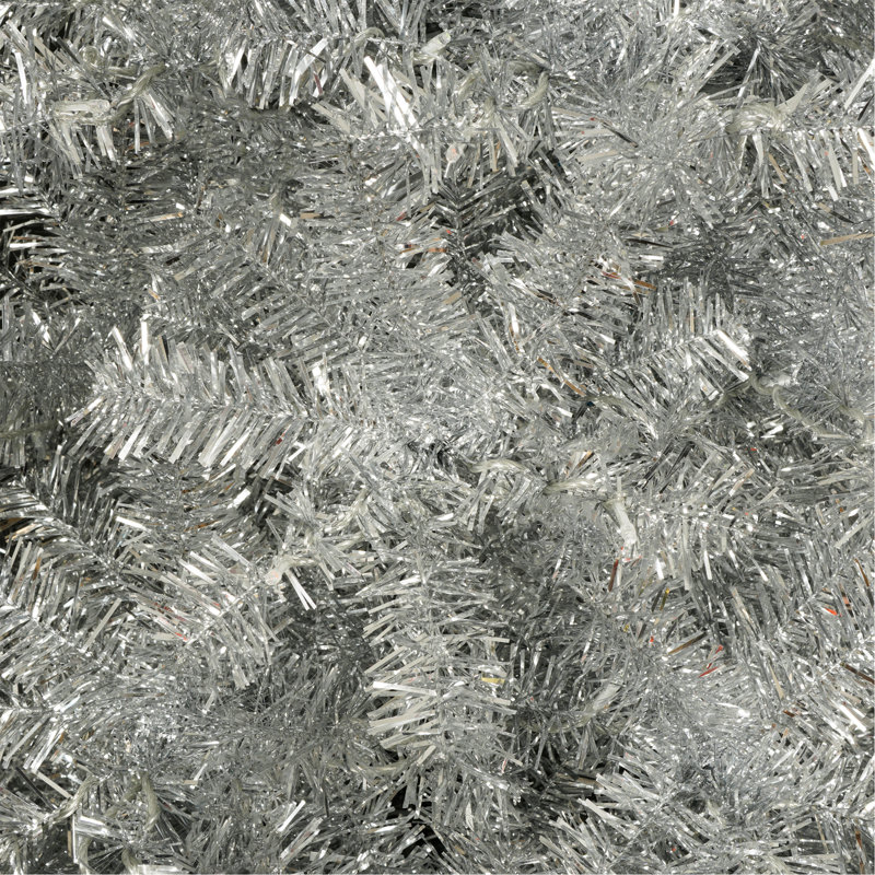 Arbre de Noël artificiel pré-éclairé Sliver, arbre complet articulé avec support en métal, H 6 pi