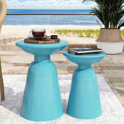 Élégantes tables d'appoint en fer bleu sarcelle, piédestal évasé, 15 po x 15 po x 20,83 po et 12 po x 12 po x 17,25 po, pour paire de tables de décoration d'extérieur et de véranda, thermolaquées, style piédestal, balcon