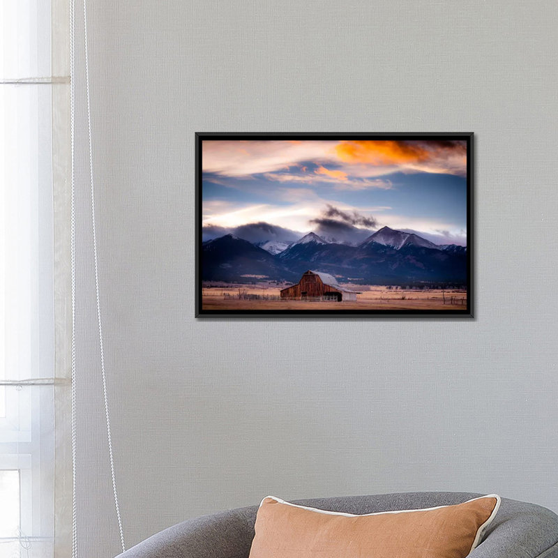 San Grays par Dan Ballard - Estampe numérique sur toile tendue avec châssis, H 18 po x l 26 po x P 1,5 po, Pas de tapis