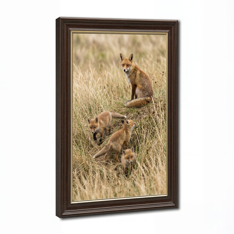 «Red Fox Family and Cubs in Tall Dry Grass», art mural sur toile, 18"H x 12"W