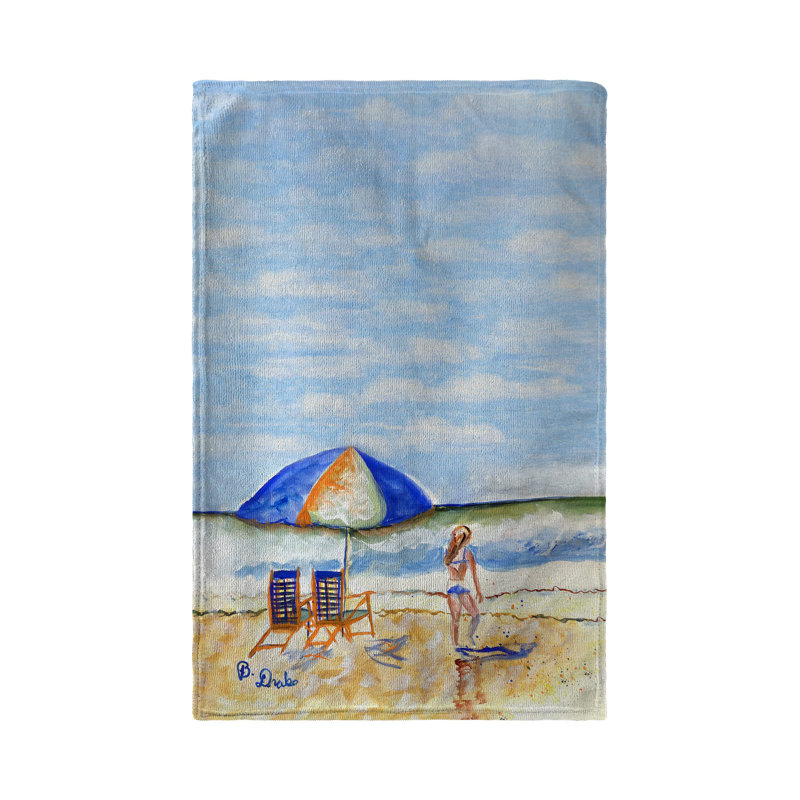 Serviette de plage et chaises de plage