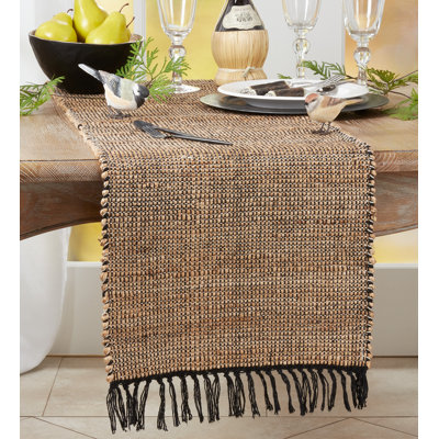Lester Table Runner