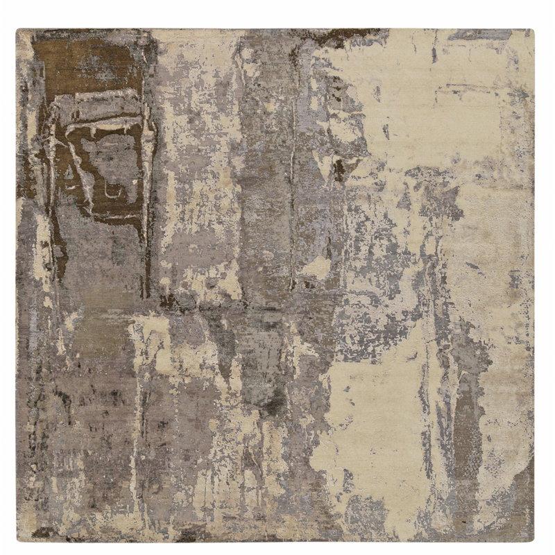 Hand Knotted Area Rug in Grey