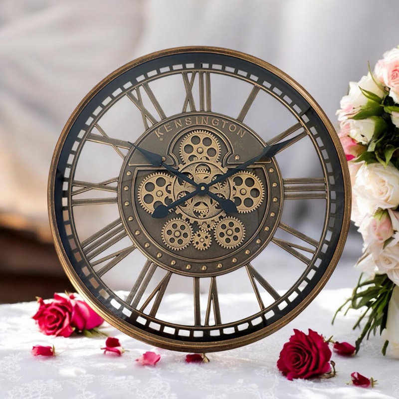 Miera Metal Wall Clock