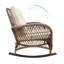 Chaise berçante simple en osier avec coussins en mousse et structure en acier thermolaqué beige neutre