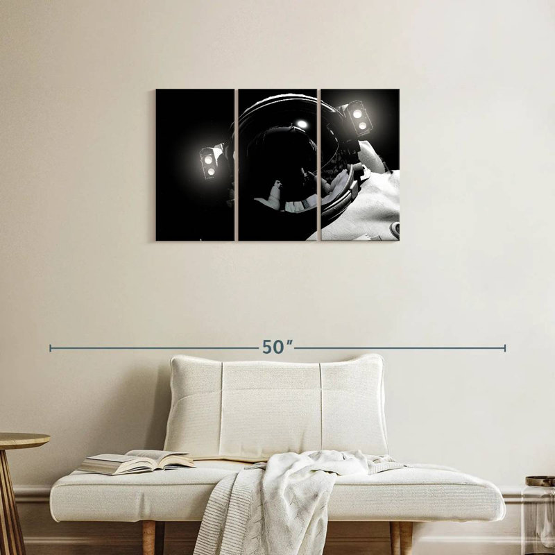 'Astronaut Space, 20" H x 33" W