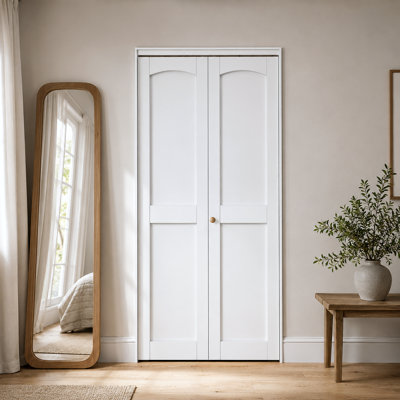 Porte pliante 24 po x 80 po à noyau solide apprêté blanc avec trousse de quincaillerie d'installation
