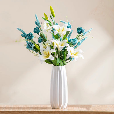 Simulated Flower Bouquet Arrangement Ornament