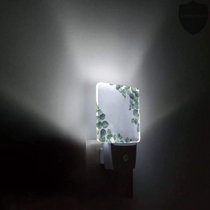 Minecraft Green Creeper Plug-in Nightlight with Auto Dusk to Dawn Sensor 