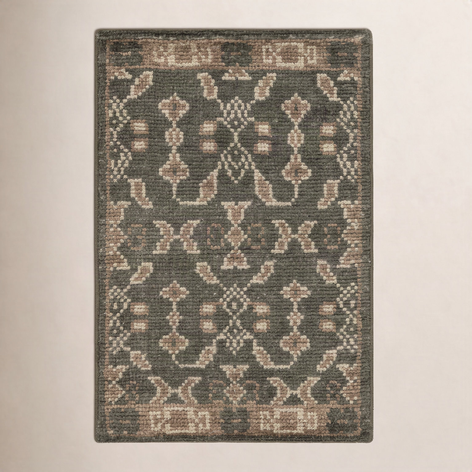 Vanna Hand-Knotted Oriental Wool Rug, Green, 5'x8'