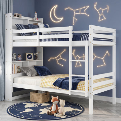 Lit superposé simple au-dessus d'un lit simple avec tablettes et garde-corps avec échelle convertible en 2 lits