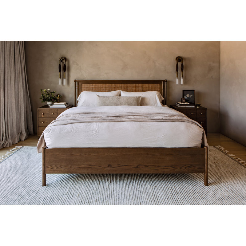 Clover Wood & Woven Bed - King