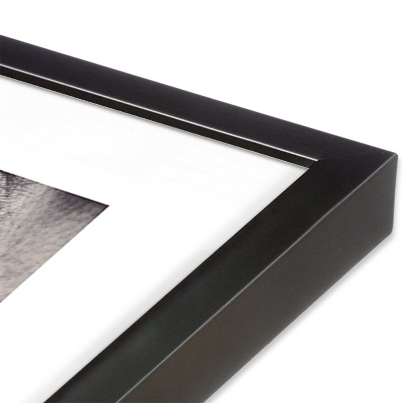 «Wise Gaze Print», dans un cadre,, Cadre en zinc patiné, H 21,25 po x l 17,25 po x P 1,25 po