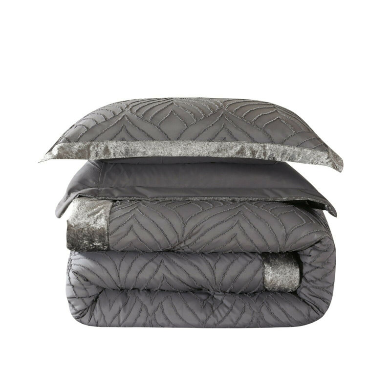 Chelsea Tufted Crushed Velvet Bedspread Set – Luxurious Soft Quilted Bedding with Matching Pillow Shams, Elegant Velvet Comforter Coverlet Set