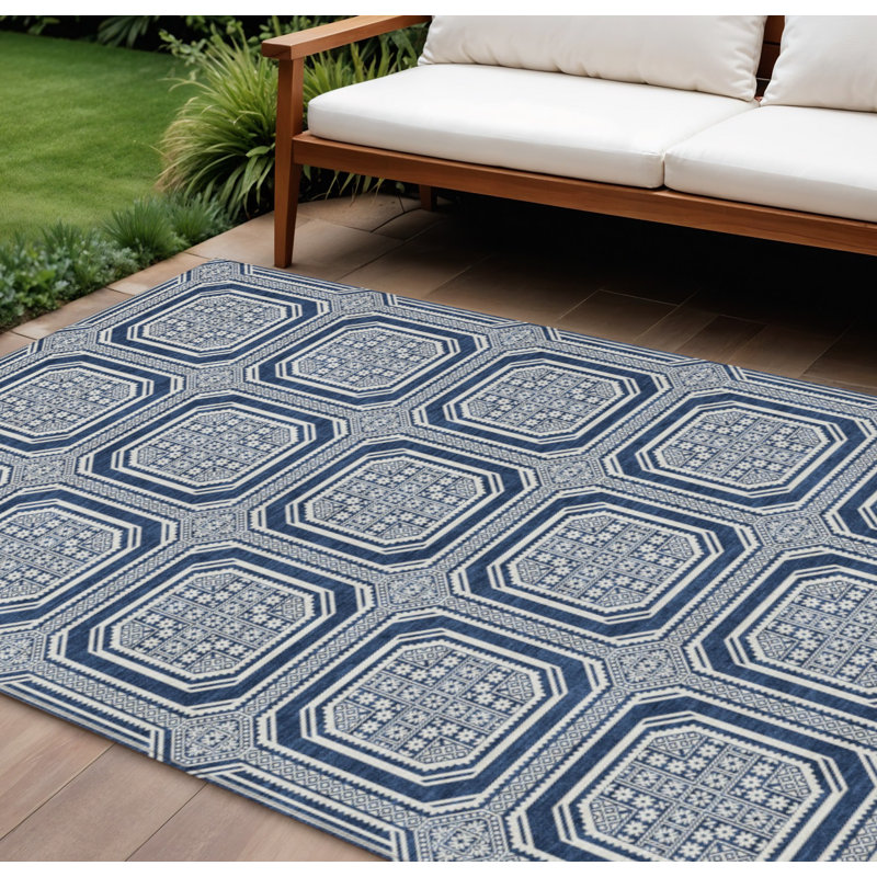 Tapis intérieur / extérieur géométrique lavable 9 pi x 12 pi bleu marine et ivoire